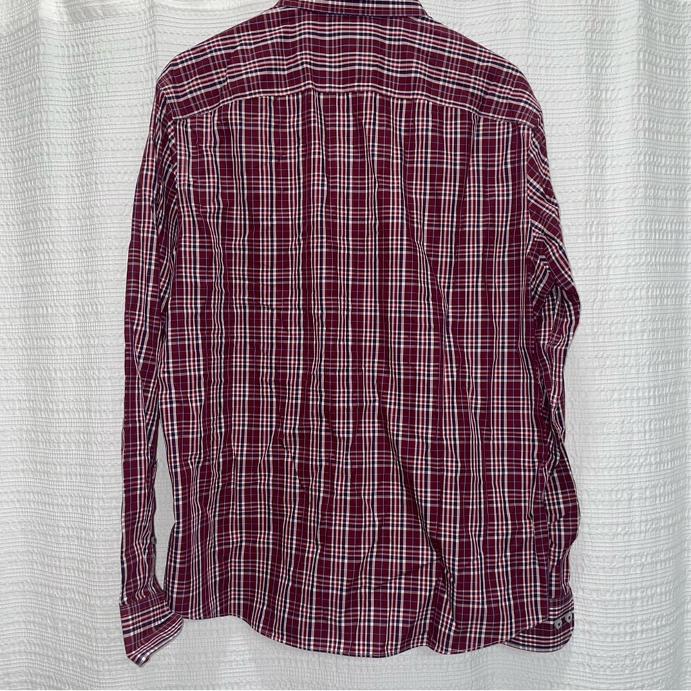 Untuckit Button Down - image 6